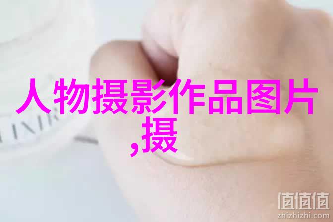 辽宁沈阳两对新人在家教家风展拍特色婚纱照